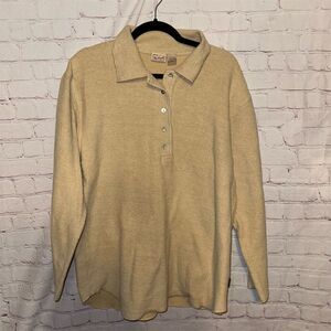 Vintage Woolrich Women's M Beige Collared Sweater